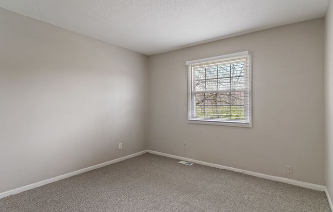 3 beds, 2.5 baths, 1,490 sqft, $1,650, Unit 5402