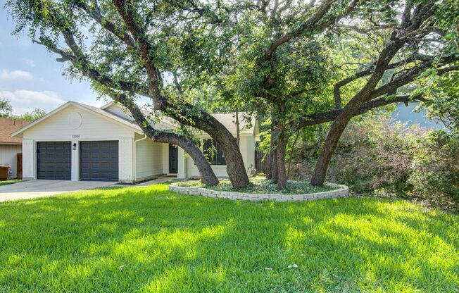 Millwood 3/2 walking distance to Apple Campus!