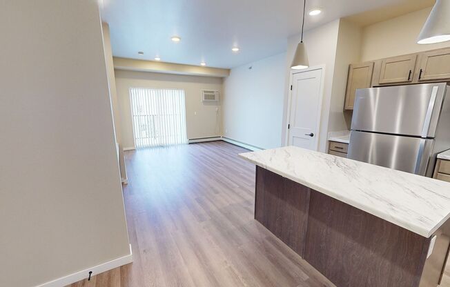 1 bed, 1 bath, 734 sqft, $1,175, Unit 1629-410