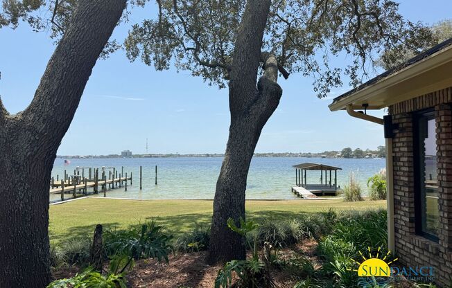 Prestigious 4 bedroom 2.5 bathroom Poquito Bayou Waterfront Home!