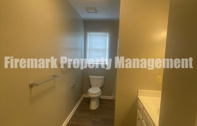 2 beds, 1 bath, $1,399