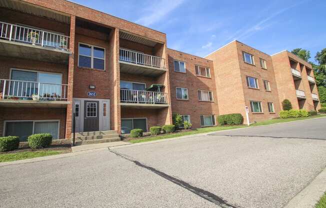 This is a picture of an apartment building in Aspen Village Apartments in Cincinnati, OH.