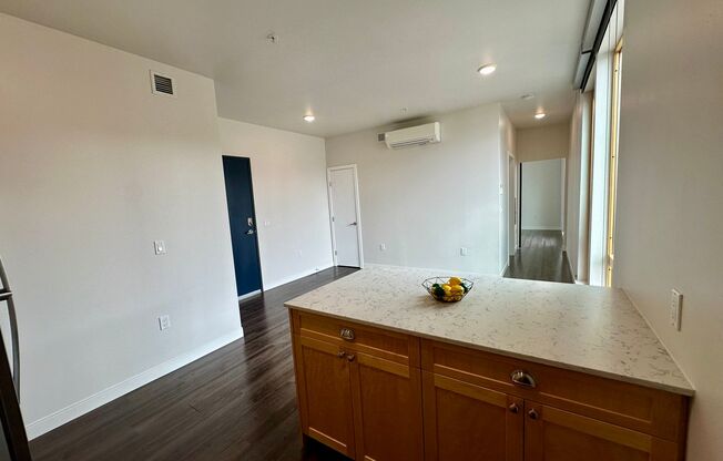 1 bed, 1 bath, 535 sqft, $1,885, Unit Unit 606