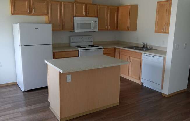 Somerset Meadows_Spokane Valley WA_Apartment Kitchen