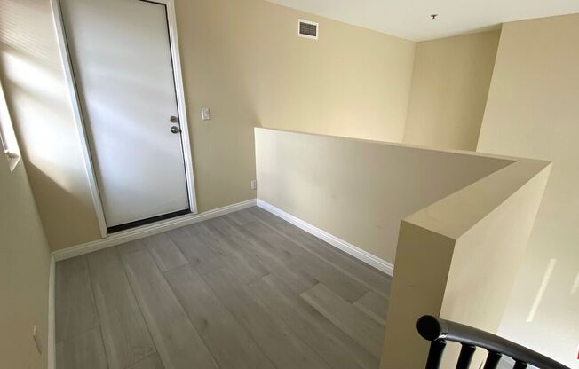 1 bed, 1 bath, $2,200, Unit 401