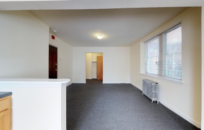 Studio, 1 bath, 295 sqft, $920, Unit B102