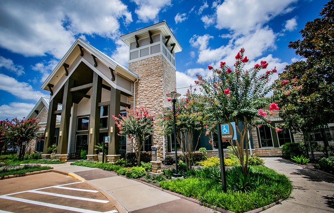 Leasing Office for 1, 2, and 3-Bedroom Apartment Rentals in Houston