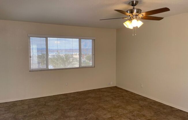 1 bed, 1 bath, 756 sqft, $1,100, Unit #4