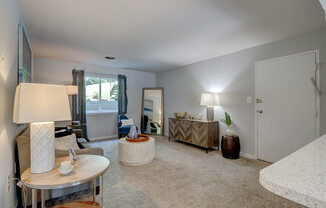 Carpeted Living Room at Oaks at Oxon Hill, Maryland, 20745