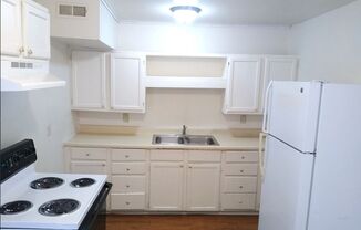 2 beds, 1 bath, 675 sqft, $650, Unit 440 Arter-Unit 13