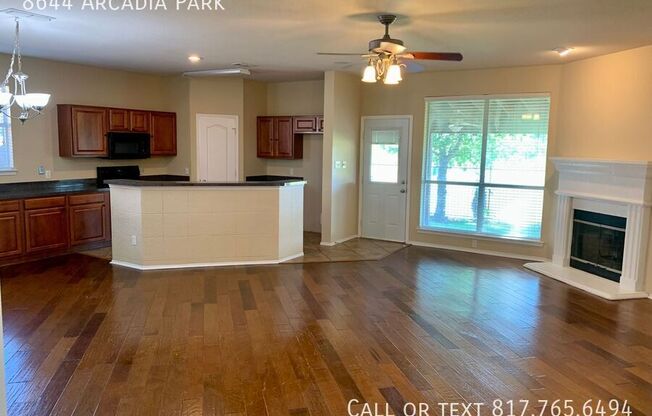 8644 ARCADIA PARK