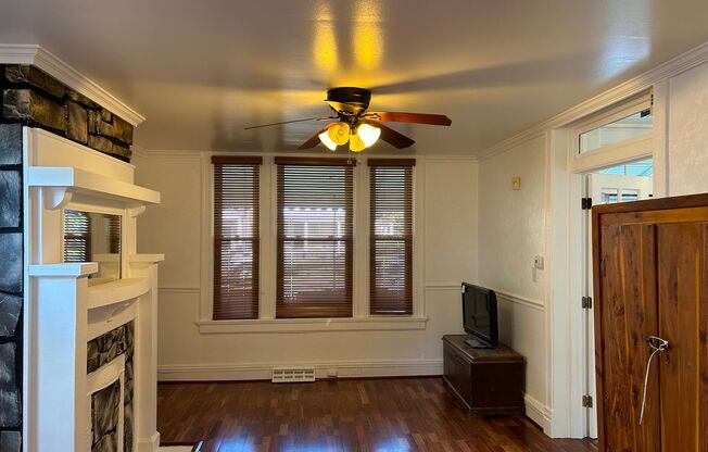 Charming 4-Bedroom Home in North Highland Park