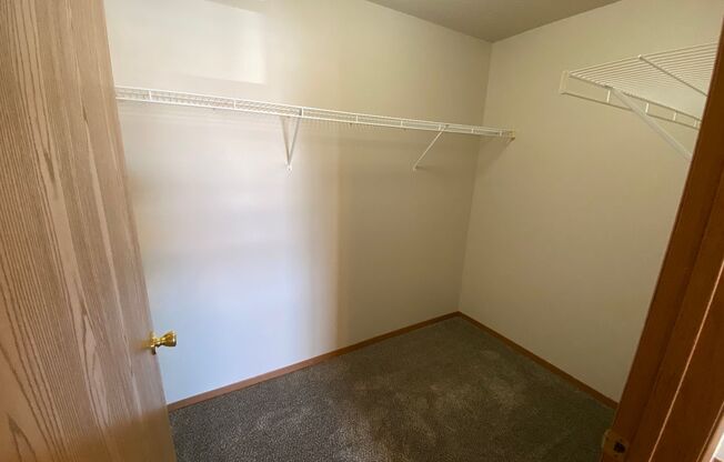 2 beds, 2 baths, 965 sqft, $1,128, Unit 307N