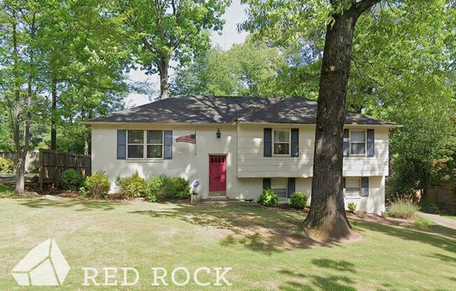 4BR/3BA Home in Crestline Park, Open Floor Plan, 1 Car Garage, Den, Large Deck - Birmingham (Crestline Park), AL