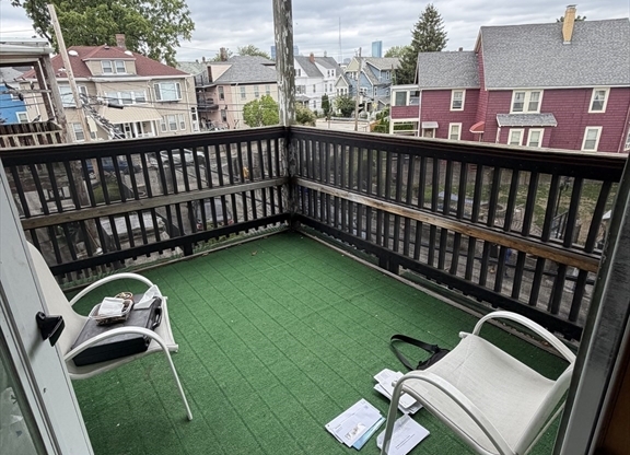 4 beds, 1 bath, 1,500 sqft, $2,800, Unit 2