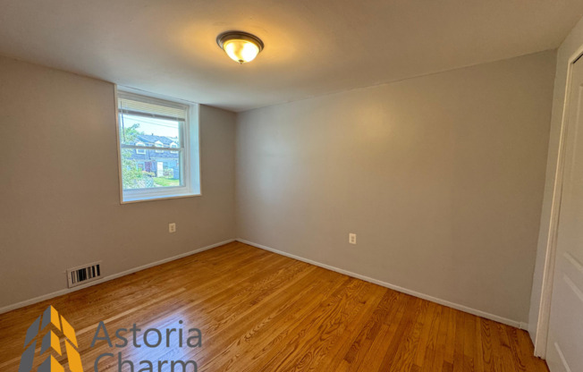 3 beds, 1 bath, $1,800