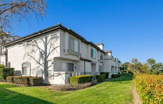 2 beds, 2.5 baths, $3,600, Unit # 26B