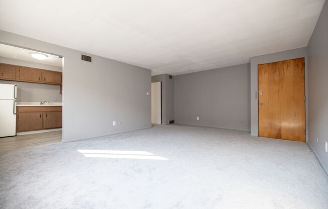 Broadway Manor Apartments