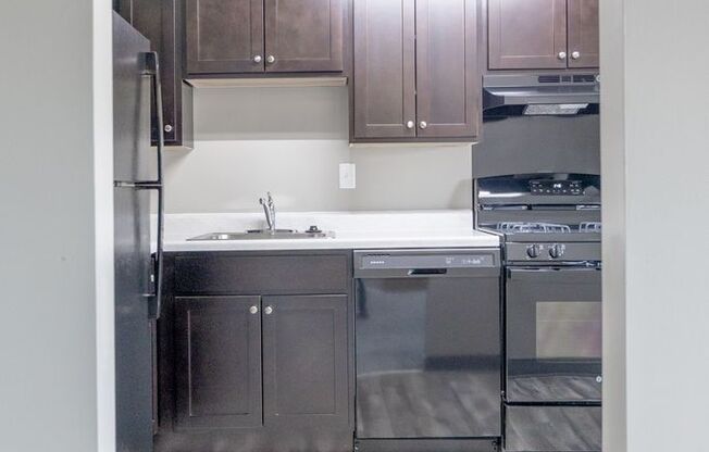 2 beds, 2 baths, 924 sqft, $1,315, Unit Unit 616