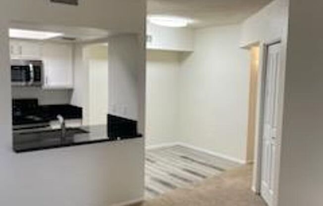 2 beds, 1 bath, 707 sqft, $1,159, Unit 8229