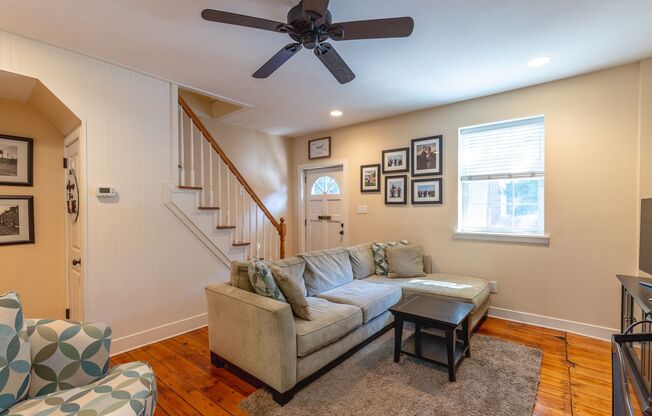 Luxury 2 Bed/1.5 Bath w/Off Street Parking in West Chester Borough