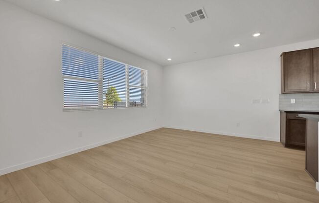 4 beds, 3 baths, $2,840