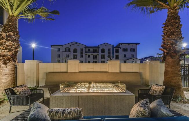 outdoor lounge