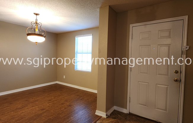 2604 BANDERA PL