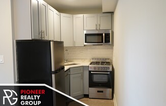 505 W Belmont Ave #