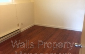 2827 14th Ave W