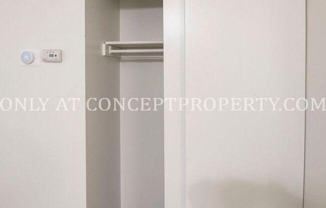 2 beds, 1 bath, 810 sqft, $1,299, Unit 95