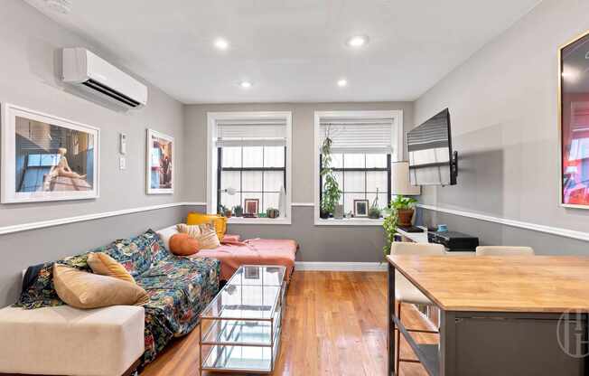 457 LAFAYETTE AVE