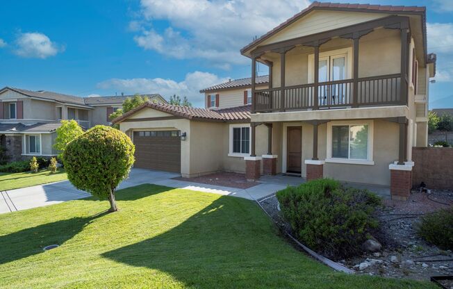 Beautiful 2-Story, 5-Bedroom Home w/Pool in Rancho Cucamonga Gated Community!