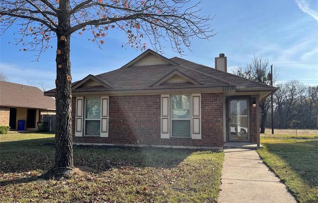 11710 HICKORY GDN DR