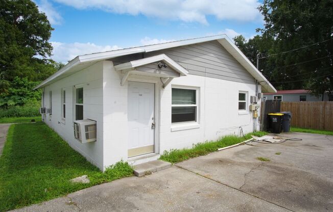 Duplex in Winter Haven now available!