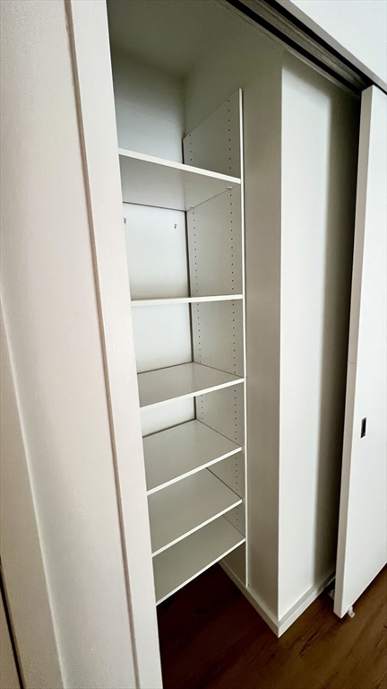 1 bed, 1 bath, 693 sqft, $2,900, Unit 318