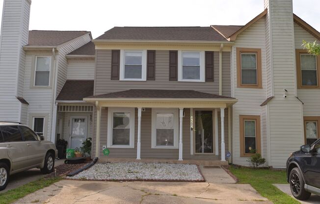 3 Bedroom Townhome in Kempsville Lakes