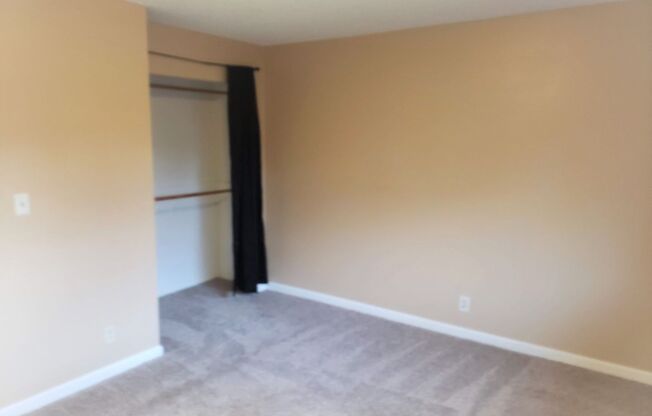 2 beds, 1.5 baths, $1,750