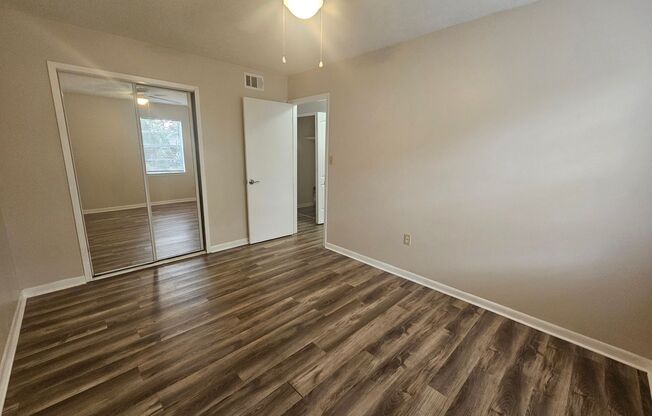 2 beds, 1 bath, 750 sqft, $1,250, Unit 718 S Gay Ave, Apt. E1