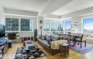440 KENT AVE