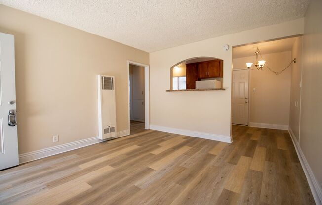 1 bed, 1 bath, 567 sqft, $1,925, Unit 03