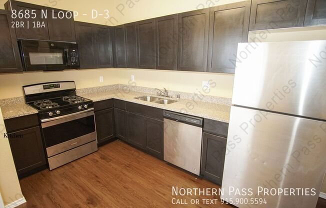 8685 N LOOP