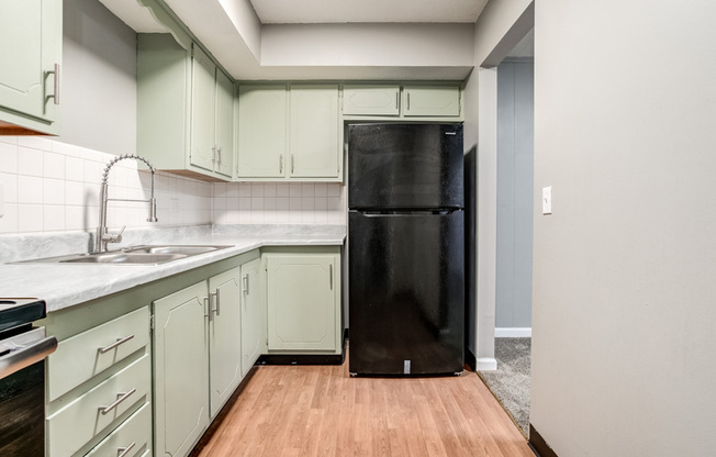 3050 N 58 ST