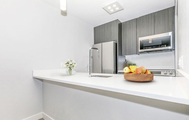 1 bed, 1 bath, 640 sqft, $1,500, Unit 104