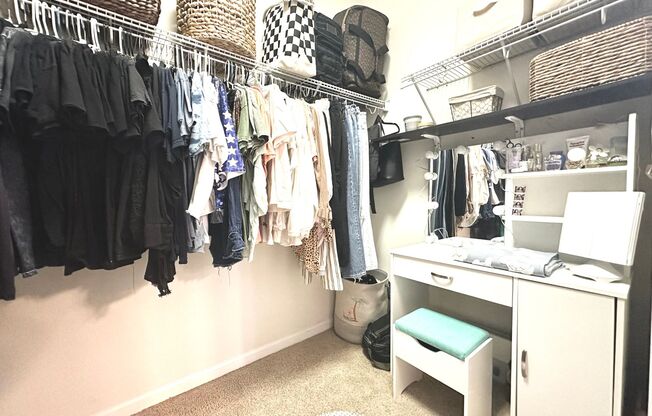 2 beds, 2 baths, $1,800