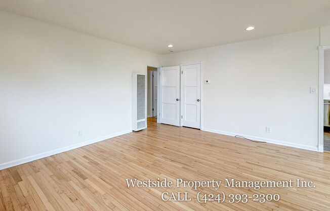 740 Flower Ave.