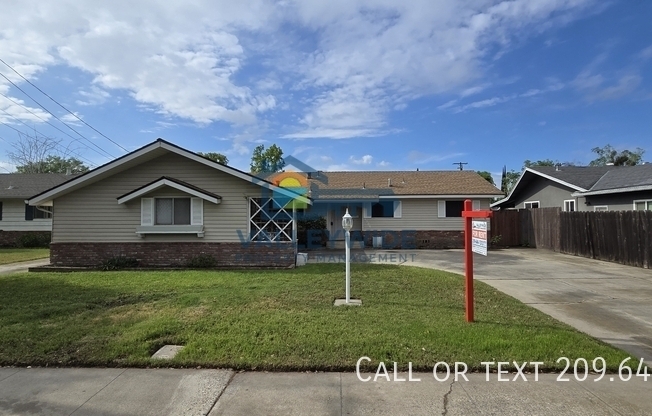 1704 CRESTVIEW DR