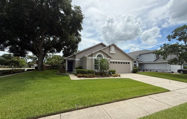 Charming 2-Bed, 2-Bath Home in The Reserve at the Crossings – Lake Mary Living at Its Best!