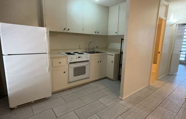 2 bedroom, 1 bath, 1 parking for $1850/month!