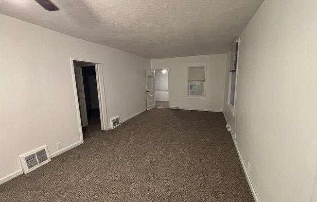 Spacious 3 Bedroom Home in Council Bluffs – Fully Updated!